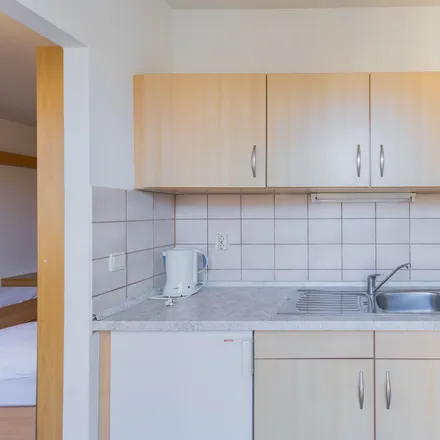 Rent this 2 bed apartment on Kreuznacher Straße 6 in 14197 Berlin, Germany