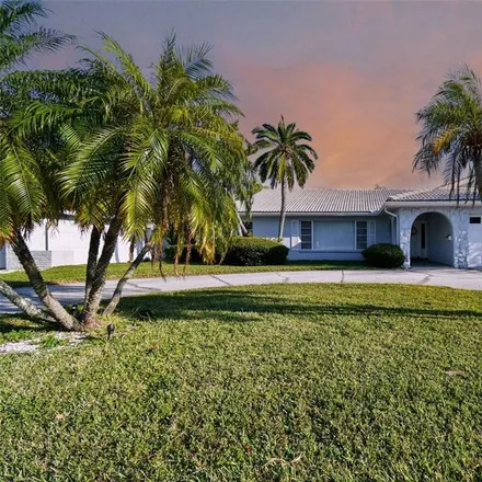 Buy this 4 bed house on 720 64th Avenue in Saint Pete Beach, Pinellas County