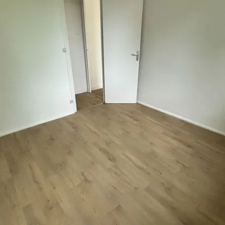 Image 1 - 6 Place Sadi Carnot, 69700 Givors, France - Apartment for rent