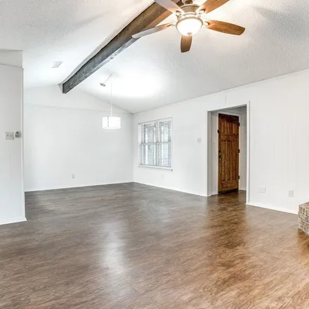 Image 2 - Esparzas, 124 East Worth Street, Grapevine, TX 76051, USA - Apartment for rent
