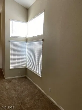 Image 4 - 1638 British Cup Drive, Las Vegas, NV 89117, USA - House for sale