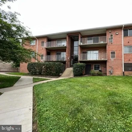 Buy this 1 bed condo on 7988 Audubon Avenue in Hybla Valley, Fairfax County