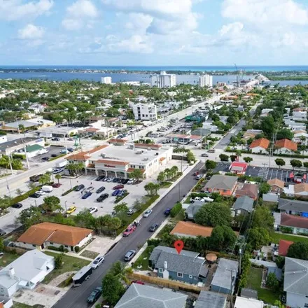 Image 4 - 470 Malverne Road, West Palm Beach, FL 33405, USA - House for sale