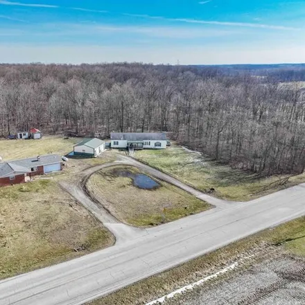 Image 5 - South Old State Rd 15, La Fontaine, Wabash County, IN 46992, USA - House for sale