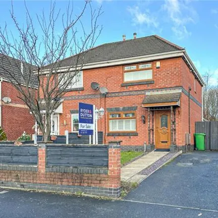 Buy this 3 bed duplex on Capricorn Road in Manchester, M9 7HY