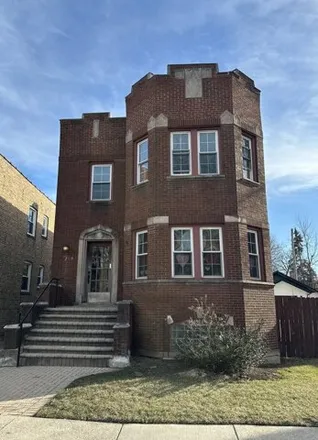 Rent this 3 bed apartment on 2309 West 91st Street in Chicago, IL 60620
