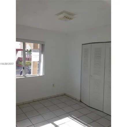 Image 2 - 8050 Northwest 8th Street, Miami-Dade County, FL 33126, USA - Apartment for rent