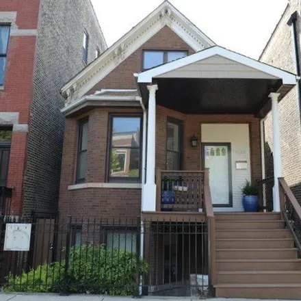 Rent this 2 bed house on 1634 North Winchester Avenue in Chicago, IL 60614
