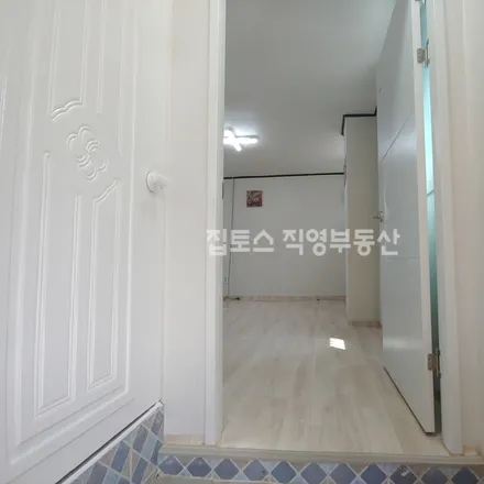 Rent this studio apartment on 서울특별시 은평구 불광동 434-16