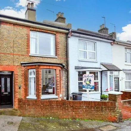 Buy this 3 bed house on Cornwall Road in Downs Road, Walmer