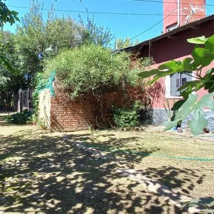 Buy this 2 bed house on Remedio de Escalada in Departamento Colón, Unquillo