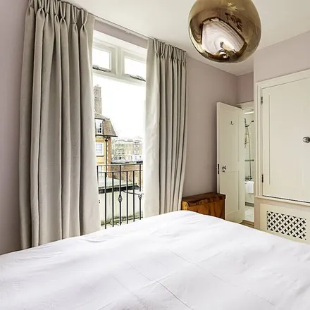 Rent this 1 bed apartment on London in SW10 0UN, United Kingdom
