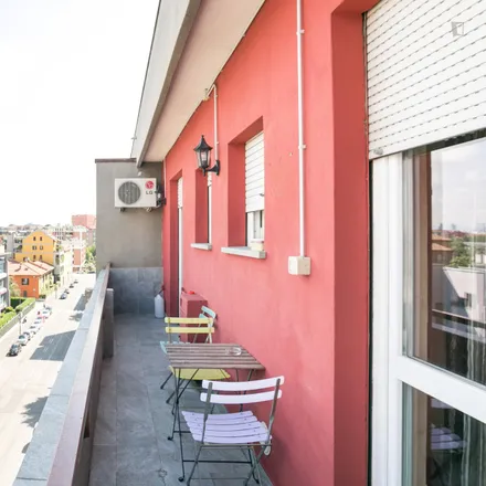 Image 6 - Via Simone Martini, 20142 Milan MI, Italy - Apartment for rent