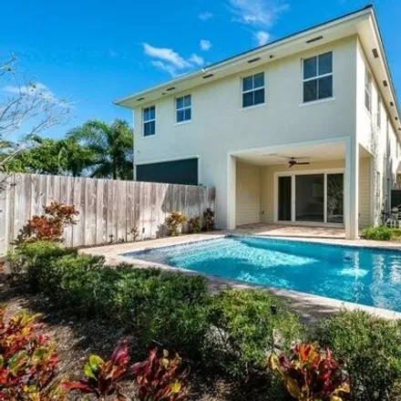 Buy this 4 bed house on 1101 Northeast 13th Avenue in Fort Lauderdale, FL 33304