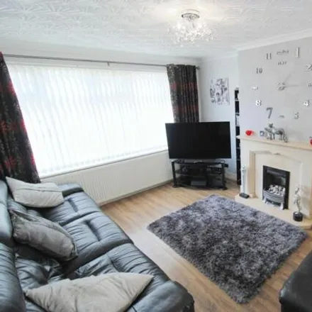 Image 6 - Ashley Close, Castleton, OL11 3NT, United Kingdom - Duplex for sale