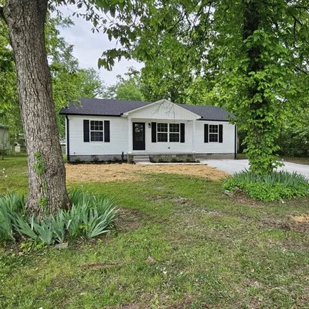 Buy this 3 bed house on 120 Roberts Road in Shelbyville, TN 37160