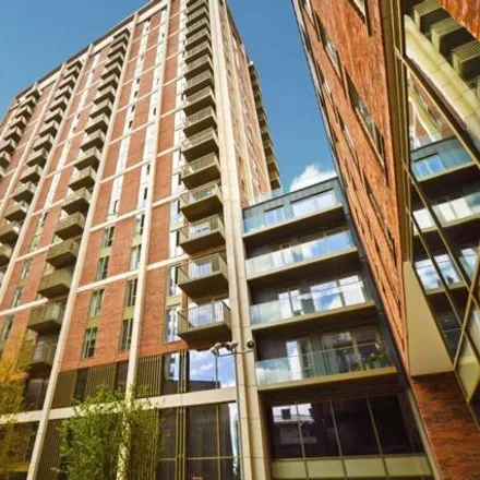 Rent this 2 bed apartment on unnamed road in Salford, M5 4ZD