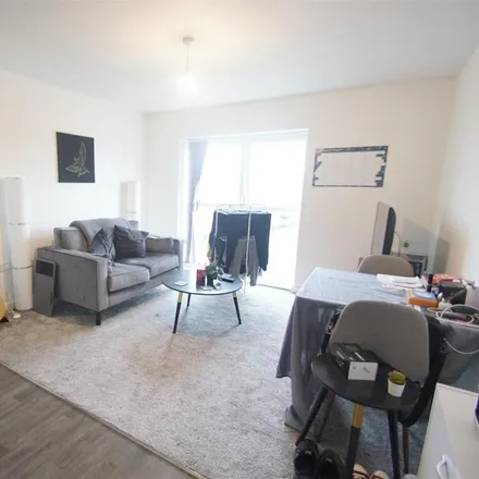 Rent this 1 bed apartment on Karpaty Food Centre in 385 York Road, Leeds