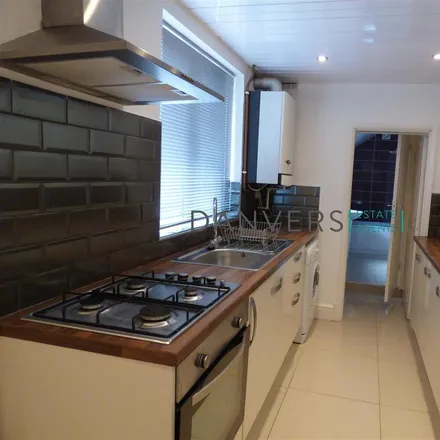 Rent this 4 bed townhouse on 24 Roman Street in Leicester, LE3 0BD