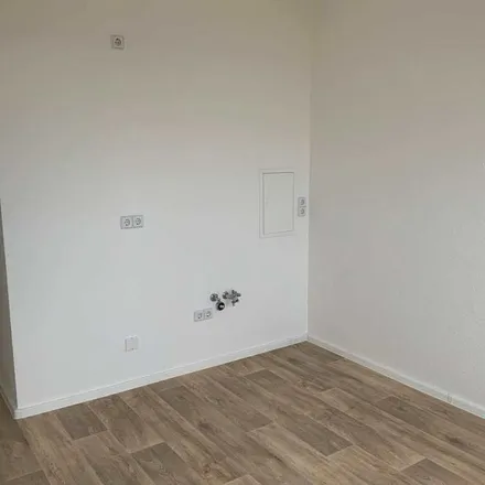 Rent this 4 bed apartment on Breisgaustraße 59 in 04209 Leipzig, Germany