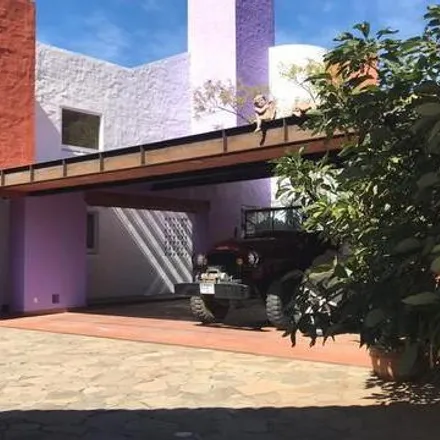 Buy this 5 bed house on unnamed road in Morelia, MIC