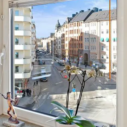 Image 3 - Gustav II Adolf, Gustav Adolfs Torg, 103 21 Stockholm, Sweden - Apartment for rent