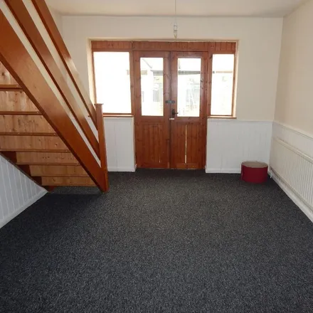 Image 4 - Solway Road Manor Farm Drive, Solway Road, Batley, WF17 6HH, United Kingdom - Duplex for rent