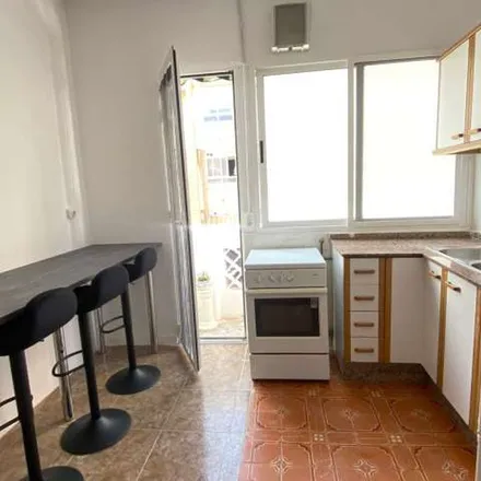 Image 3 - Carrer del Riu Pisuerga, 10, 46011 Valencia, Spain - Apartment for rent