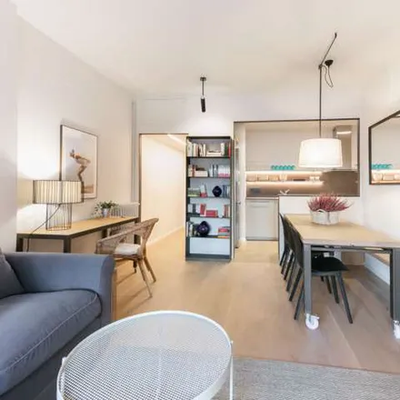 Rent this 3 bed apartment on La tasca d'or in Carrer de Bailèn, 146