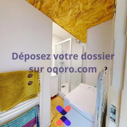 Rent this 5 bed apartment on 172 Avenue de la Libération in 33110 Le Bouscat, France