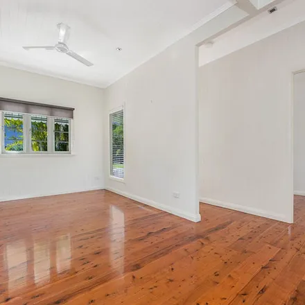Image 1 - 12 Gannon Avenue, Manly QLD 4179, Australia - Apartment for rent