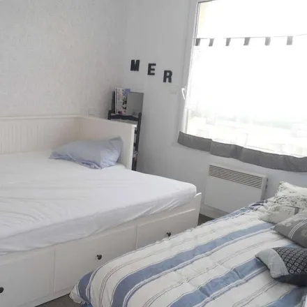 Rent this 2 bed apartment on 62930 Wimereux