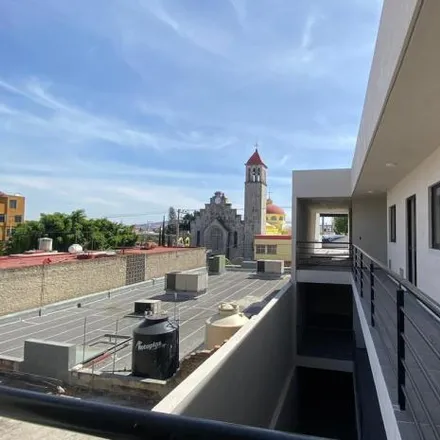 Buy this studio apartment on Calle Fresno 2040 in Obreros de la Construcción, 44909 Guadalajara