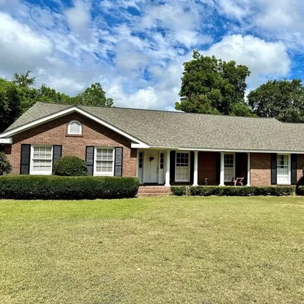 Buy this 4 bed house on 200 Woodridge Rd in Dublin, Georgia