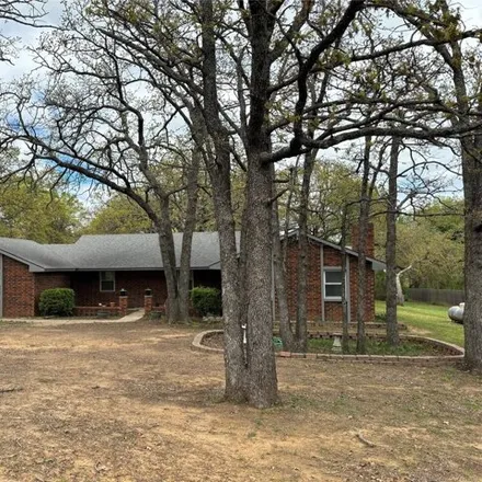 Image 2 - 426 Kelly Lane, Lone Grove, Carter County, OK 73401, USA - House for sale