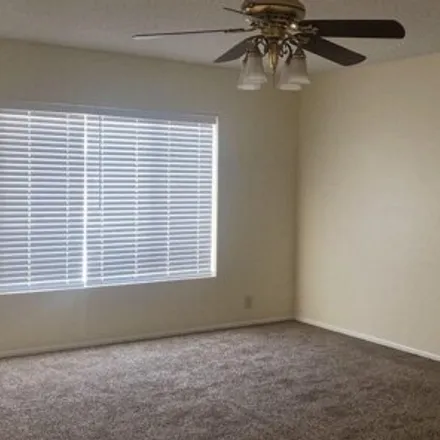 Image 3 - 10019 North 48th Drive, Glendale, AZ 85302, USA - House for rent