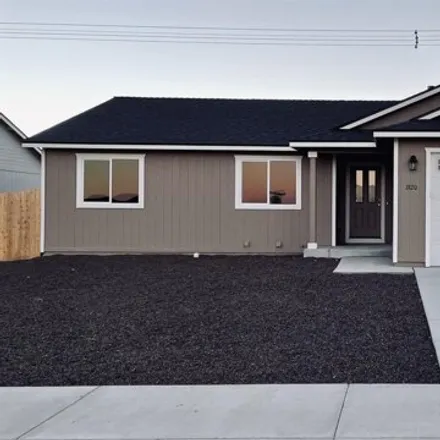 Buy this 3 bed house on 1817 Fort Sutter Boulevard in Fernley, NV 89408