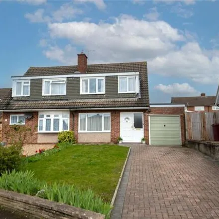 Buy this 4 bed duplex on 50 Tintern Crescent in Katesgrove, Reading