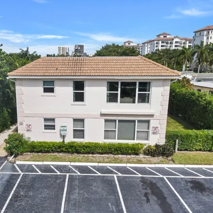 Buy this 2 bed condo on 107 Inlet Way in Palm Beach Shores, Palm Beach County