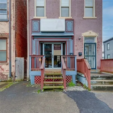 Buy this studio house on 4019 Ewing Street in Pittsburgh, PA 15224