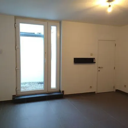 Rent this 1 bed apartment on Spinnerijkaai in 8500 Kortrijk, Belgium