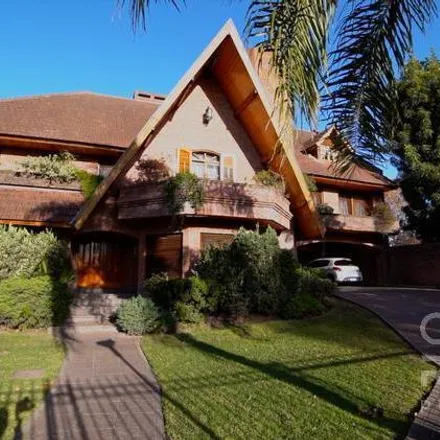 Buy this 6 bed house on Francisco Seguí 252 in Adrogué, Argentina