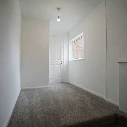 Rent this 3 bed apartment on Wansbeck Road in Tarset Place, Newcastle upon Tyne