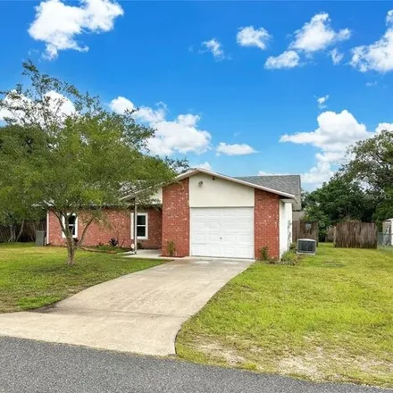 Rent this 3 bed house on 70 Oak Loop in Silver Springs Shores, Marion County