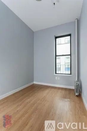 Rent this studio apartment on 916 3rd Ave