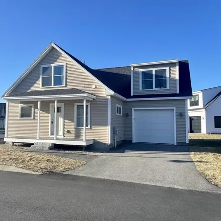 Buy this 3 bed house on 9 Woods Lane in Old Orchard Beach, ME 04064