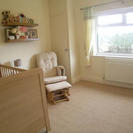 Rent this 3 bed apartment on Anlaby Beverley Road in Beverley Road, Anlaby