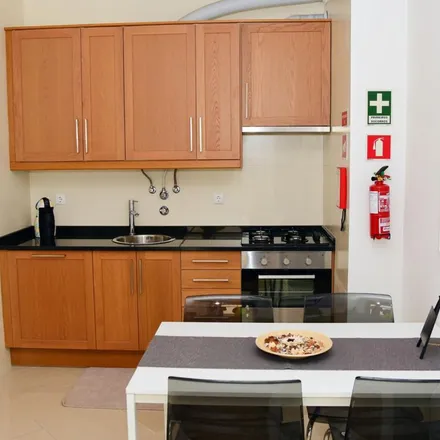Image 5 - Travessa do Giestal 40, Lisbon, Portugal - Apartment for rent