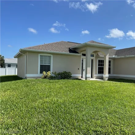 Image 3 - 109 Northwest 29th Terrace, Cape Coral, FL 33993, USA - House for sale