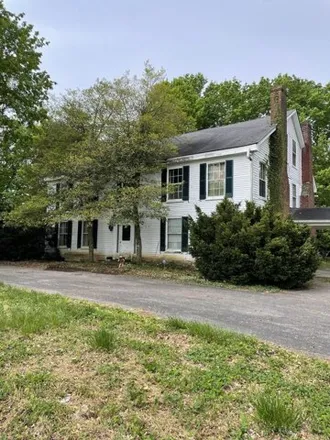 Buy this 4 bed house on 4690 Old Richmond Road in Walnut Hill, Lexington